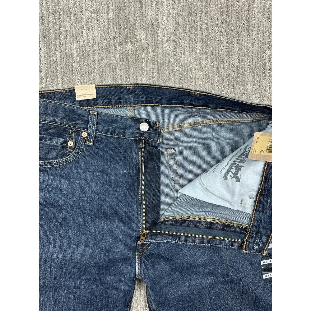 Levis levi men